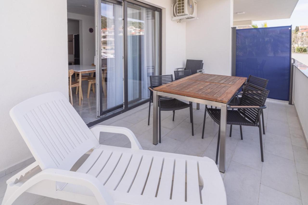 Blue Marina Apartments Εξωτερικό φωτογραφία